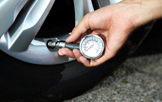 Brezza tyre pressure